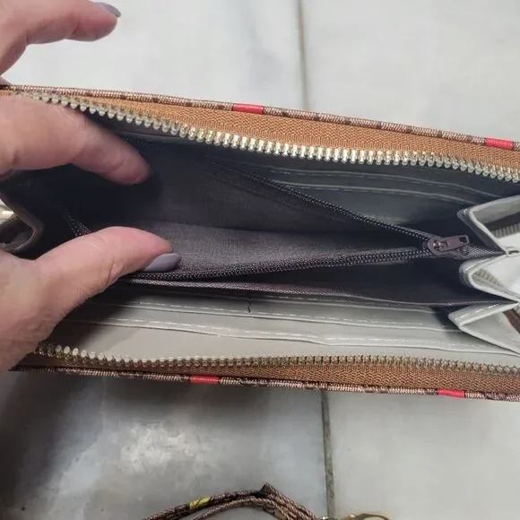 Ladies Long Wallet Disney Mickey Mouse Purse Faux Leather Zipper Rectang… - Picture 8 of 10